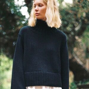 Ciao Lucia Cotton Navy Turtle Neck